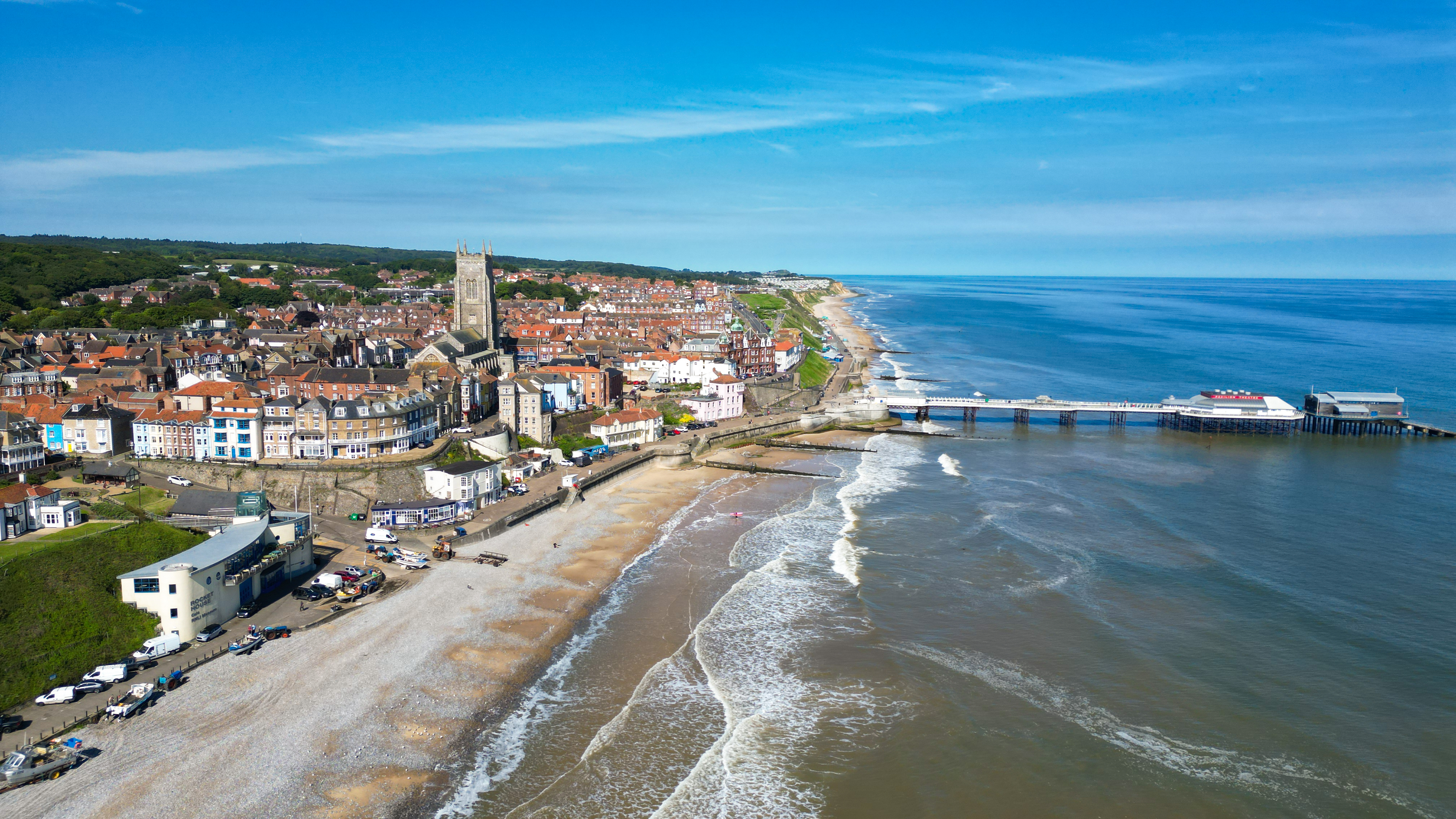 Mural competition for Cromer Pier