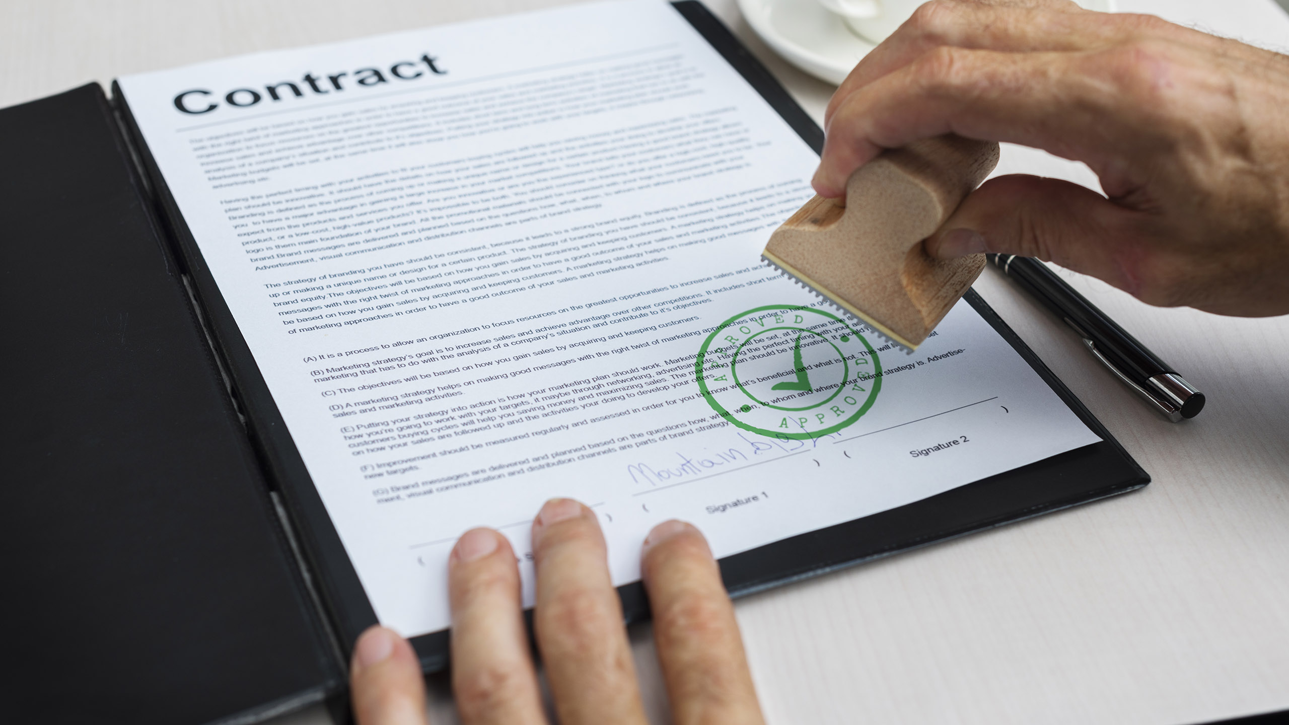 Contracting and tender opportunities